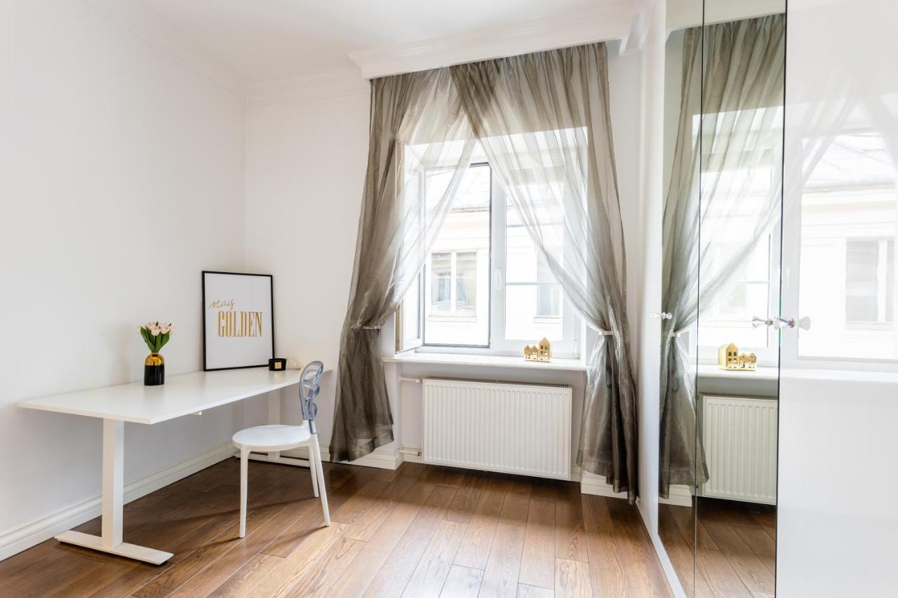 Golden - Stylish And Luxury - Podwale Butas Warsaw
